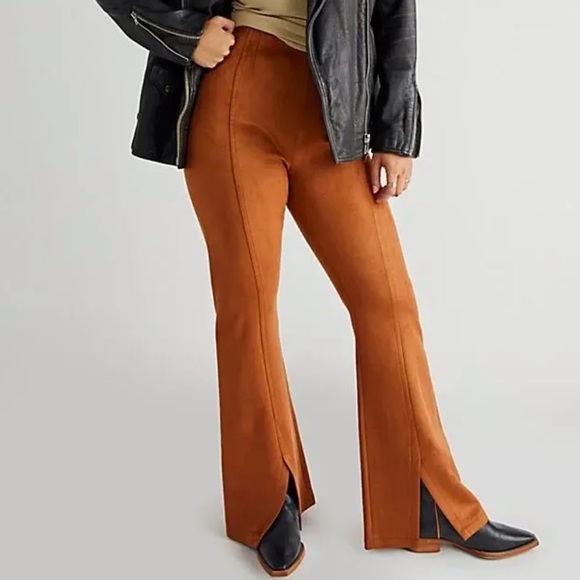 FREE PEOPLE CRVY Real Deal Vegan Brown Suede Flare Pants Size 32 NWT Z183-51